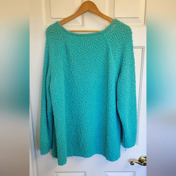Green Sonoma V-neck Sweater in Green, Size 2X - Picture 2 of 6